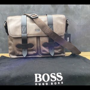 Messenger Bag
